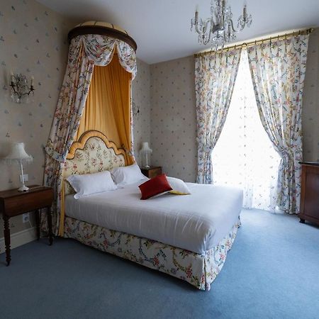 Château de Brou Noyant-de-Touraine Extérieur photo
