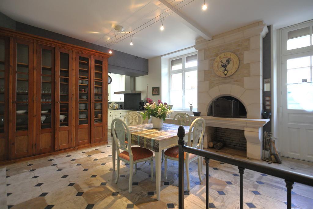 Château de Brou Noyant-de-Touraine Extérieur photo