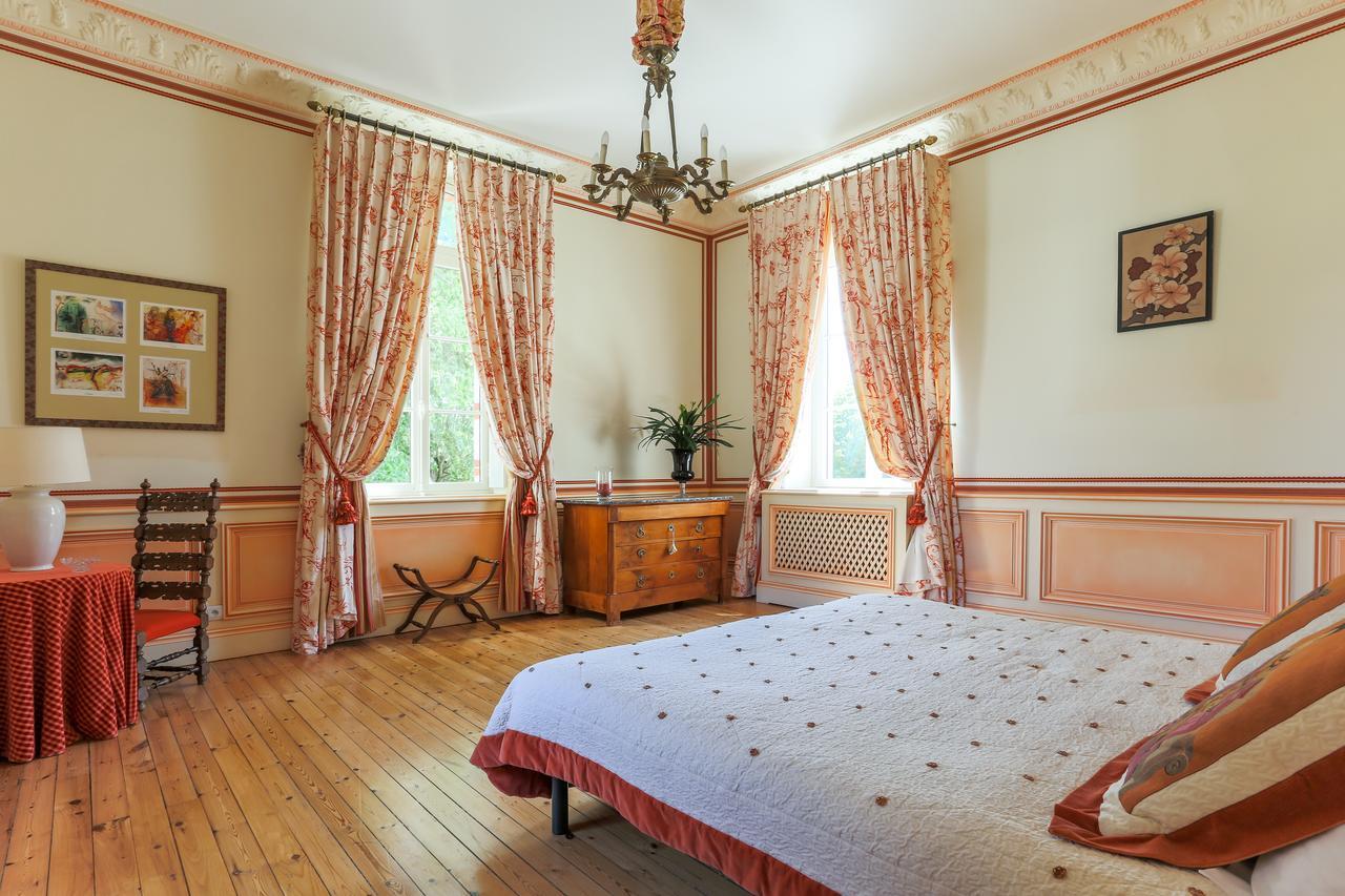 Château de Brou Noyant-de-Touraine Extérieur photo